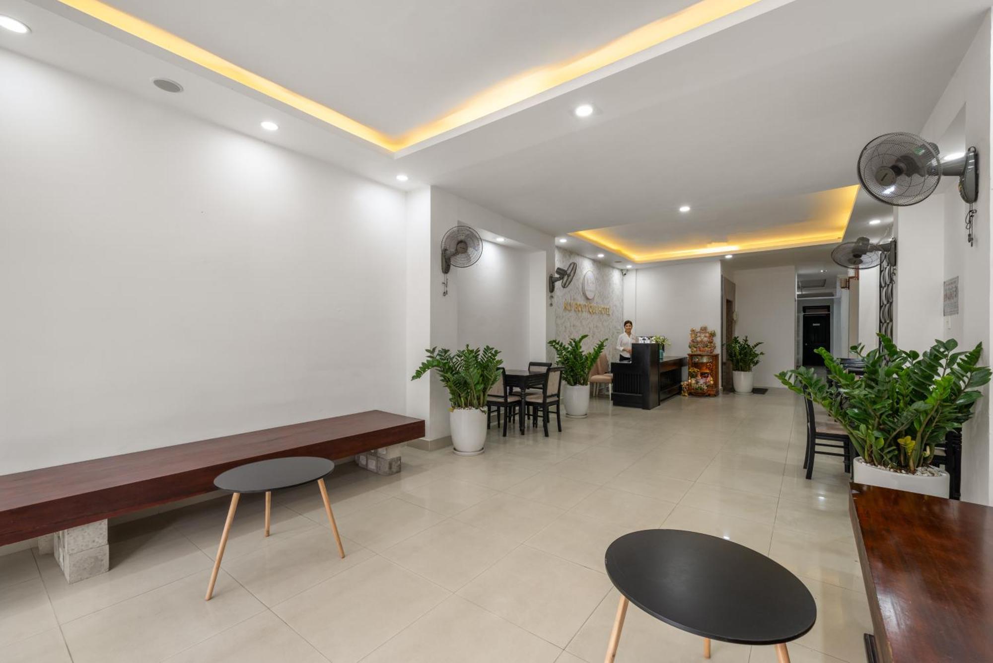 Kly Boutique Hotel Хуе Екстериор снимка
